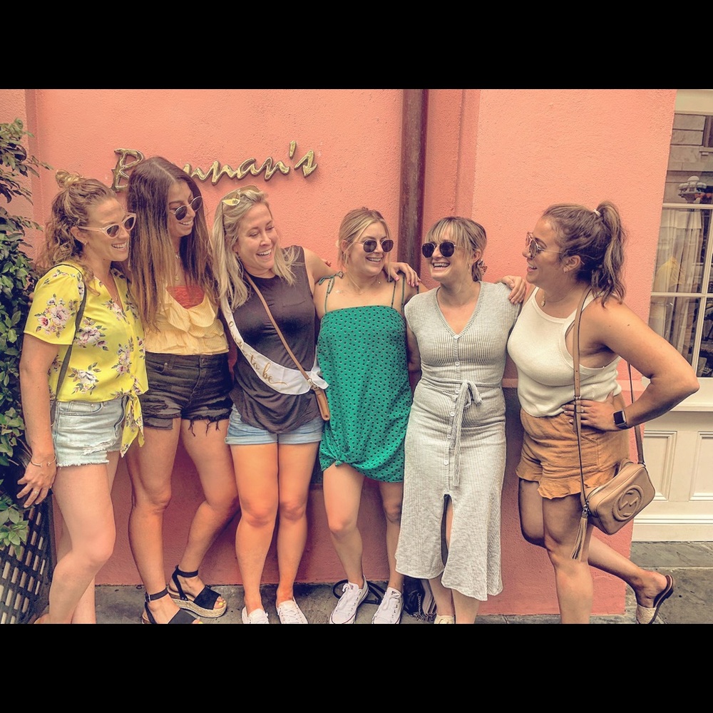 Meet your Posher, Danielle